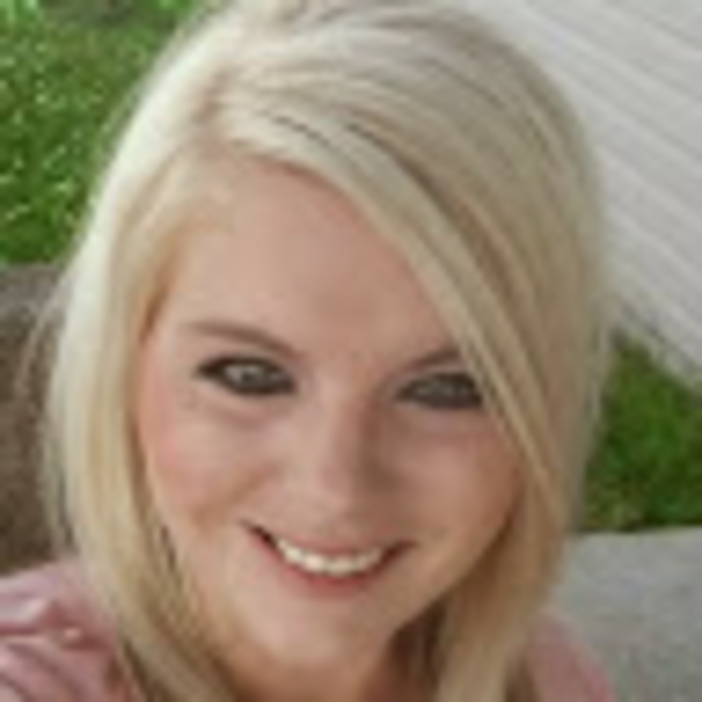 Meet your Posher, Candice